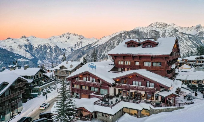 Courchevel Hotel | Hotel Carlina