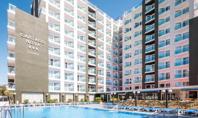 Malgrat de Mar Hotel | Hotel Cartago Nova by ALEGRIA