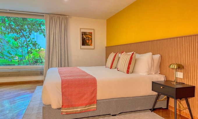 Del Carmen Hotel | Hotel Casa Alebrije: Junior Suite King - 01