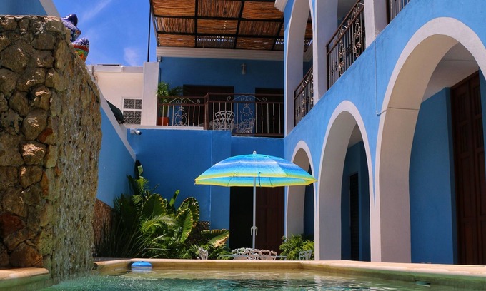 Barrio de Santiago Hotel | Hotel Casa Azuli