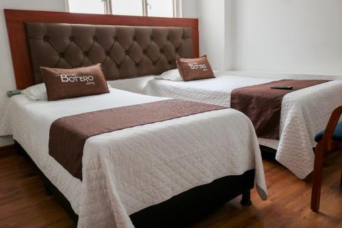 Normandia Hotel | Hotel Casa Botero 101