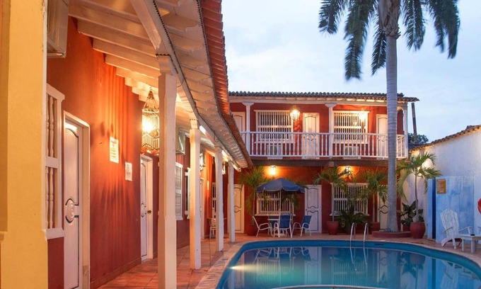 Cartagena Walled City Bed & Breakfast | Hotel Casa Relax