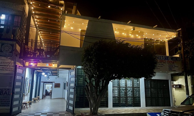 Juchitan de Zaragoza Hotel | HOTEL CASA TERESA GALERIA CAFE