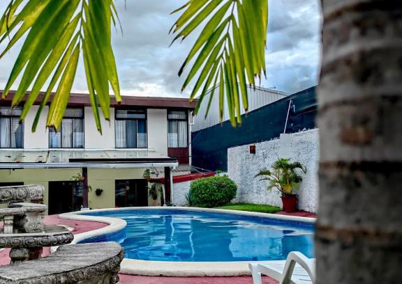 Alajuela Hotel | Hotel Casa Tago
