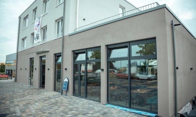 Bretzenheim Hotel | Hotel Central Vis a Vis