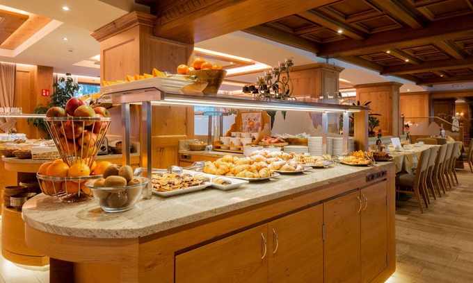 Canazei Hotel | Hotel Cesa Tyrol