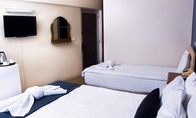 Old Town Hotel | Hotel Cesmeli