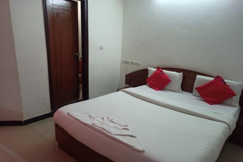 Yeshwanthpur Hotel | Hotel Champion Inn near Yeswantpur Junction Railway Station