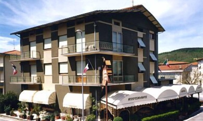 Subbiano Hotel | Hotel Chenno