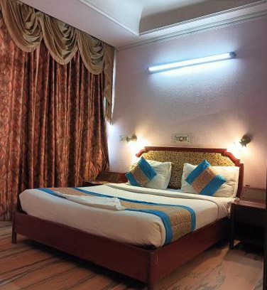 Karol Bagh Hotel | Hotel Classic Inn Near Gaffar Market