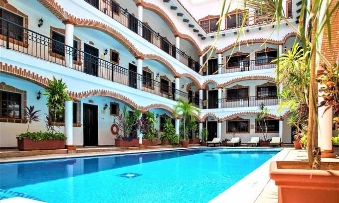 Centro Apartment | Hotel Colonial Playa del Carmen