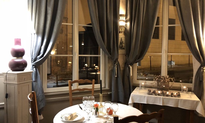 Laon Hotel | Hotel de la Banniere de France
