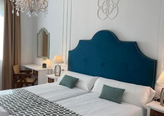 Encarnacion-Regina Hotel | Hotel Derby Sevilla