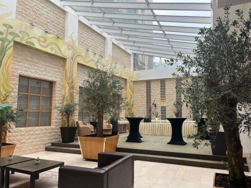 Rogier Hotel | Hotel des Colonies Brussels by Mercure