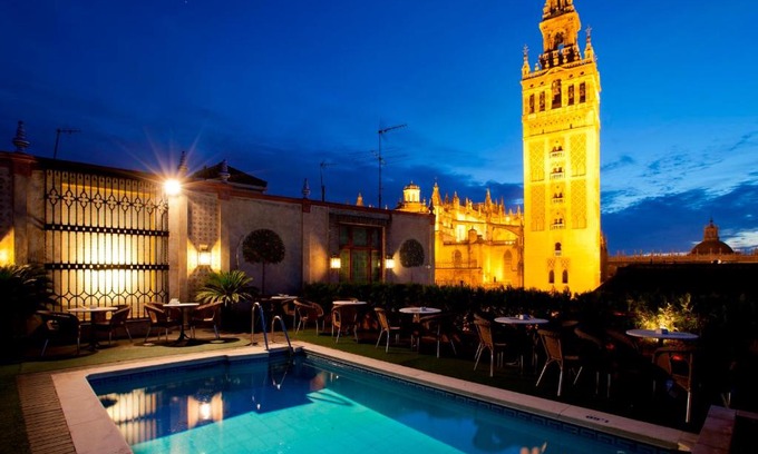 Santa Cruz Hotel | Hotel Doña María