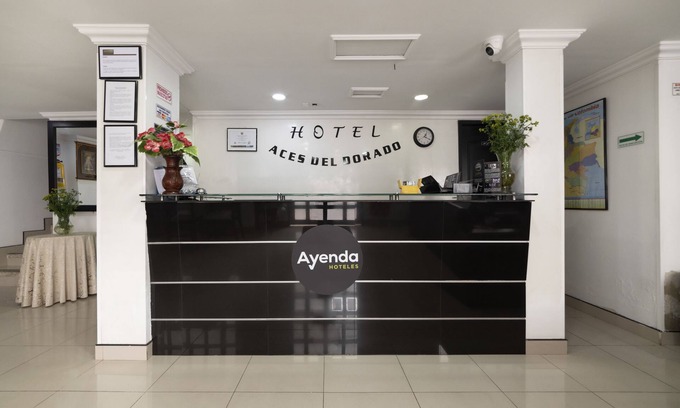 Fontibon Hotel | Hotel Dorado 100