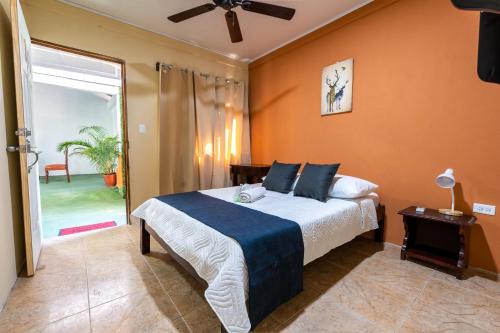 Canas Dulces Bed & Breakfast | Hotel El Cocobolo Food&Rest Room 6 B&B WiFi AC Pkg Free Swimmingpool