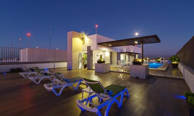 Zona Paseo Montejo Hotel | Hotel El Conquistador