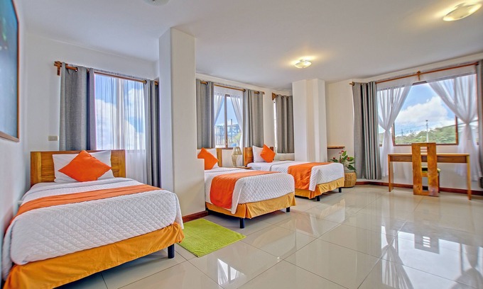 Puerto Ayora Hotel | Hotel el descanso del Guia