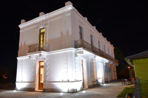 General Roca Hotel | Hotel El Recreo