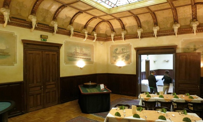 Schwerin Hotel | Hotel Elefant