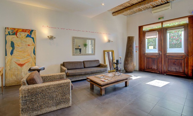 Couronne Urbaine Hotel | Hotel en Ville