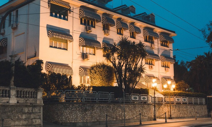 Sanremo Hotel | Hotel Eveline Portosole