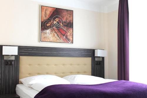 Stadtmitte Hotel | Hotel Famosa