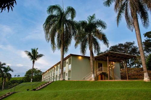 Serra Negra House | Hotel Fazenda Vale da Cachoeira