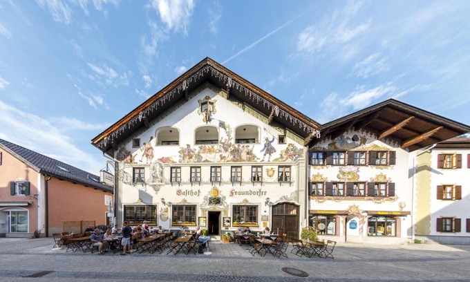 Garmisch-Partenkirchen House | Hotel & Gasthof Fraundorfer