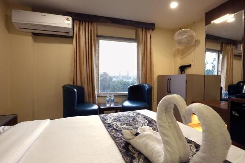 Amritsar Hotel | Hotel GC Grand Inn By J R GROUP OF HOTELS