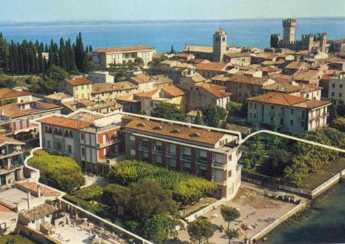 Sirmione Old Town Hotel | Hotel Giardino