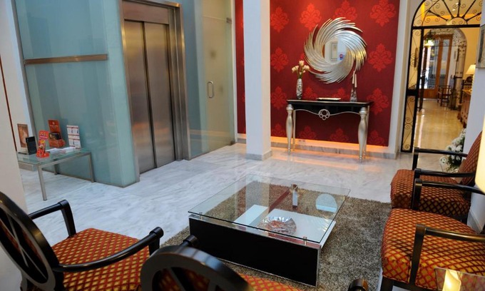 Santa Cruz Hotel | Hotel Goya
