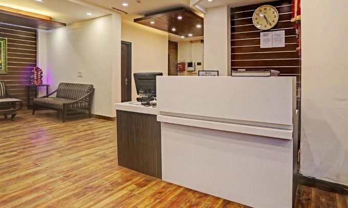 Ghaziabad Hotel | Hotel Grand Tushar