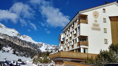Livinallongo del Col di Lana Hotel | Hotel Grifone