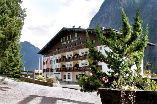 Campitello di Fassa Hotel | Hotel Grohmann