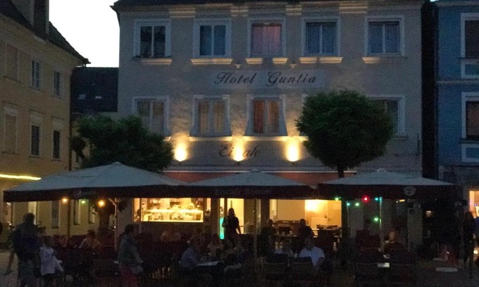Guenzburg Hotel | Hotel Guntia Boardinghouse virtueller check in und Zimmer Zugang