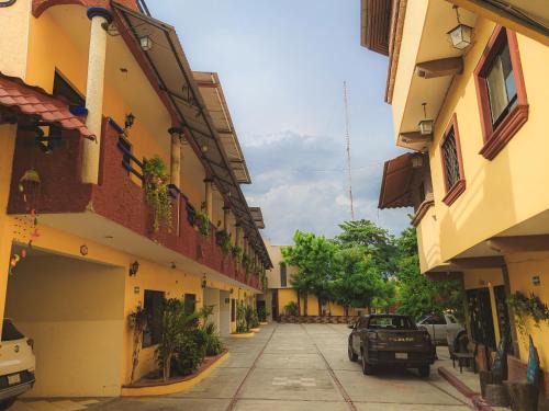 Tuxtla Gutierrez Hotel | Hotel Hacienda la Alborada