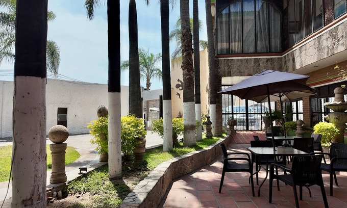 Tonala Hotel | Hotel Hacienda Tonalmain, Central Nueva