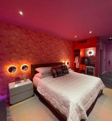 Cherokee Triangle House | Hotel Hilo - Room 102