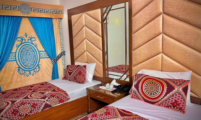 D.H.A. Hotel | Hotel Imperial DHA