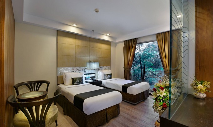 Lajpat Nagar Hotel | Hotel Imperial Villa