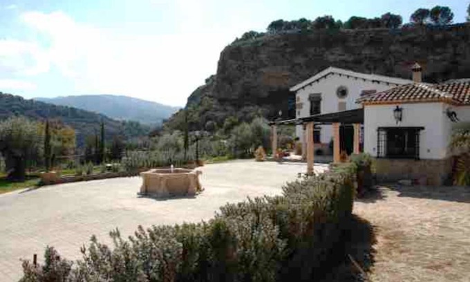 Ronda House | Hotel in area of outstanding beauty with pool and air conditioning