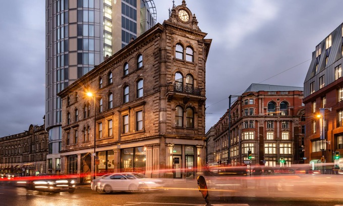 Manchester City Centre Hotel | Hotel Indigo Manchester - Victoria Station by IHG