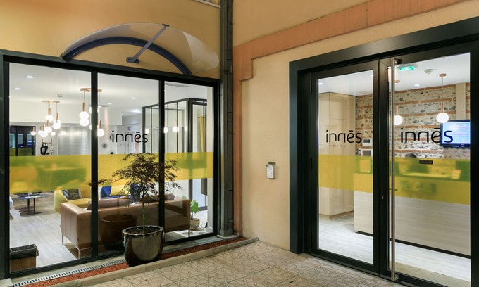 Matabiau Hotel | Hotel Innes by HappyCulture