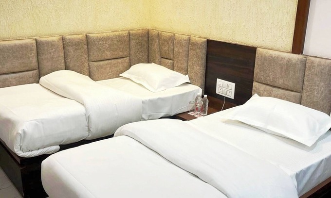 Gwalior Hotel | Hotel jageshwari inn