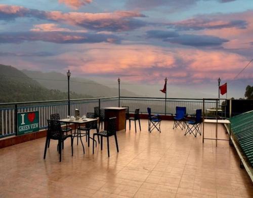 Kumarhatti Hotel | Hotel Kasauli Green View By StayApart