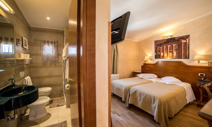 Salario Hotel | Hotel Kent