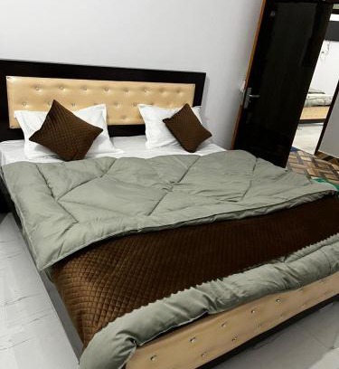 Faizabad House | Hotel Krishna cottage