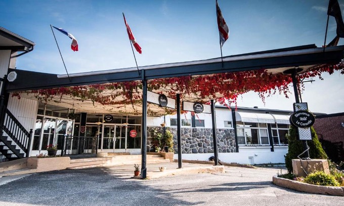 Baie Comeau Hotel | Hotel La Caravelle